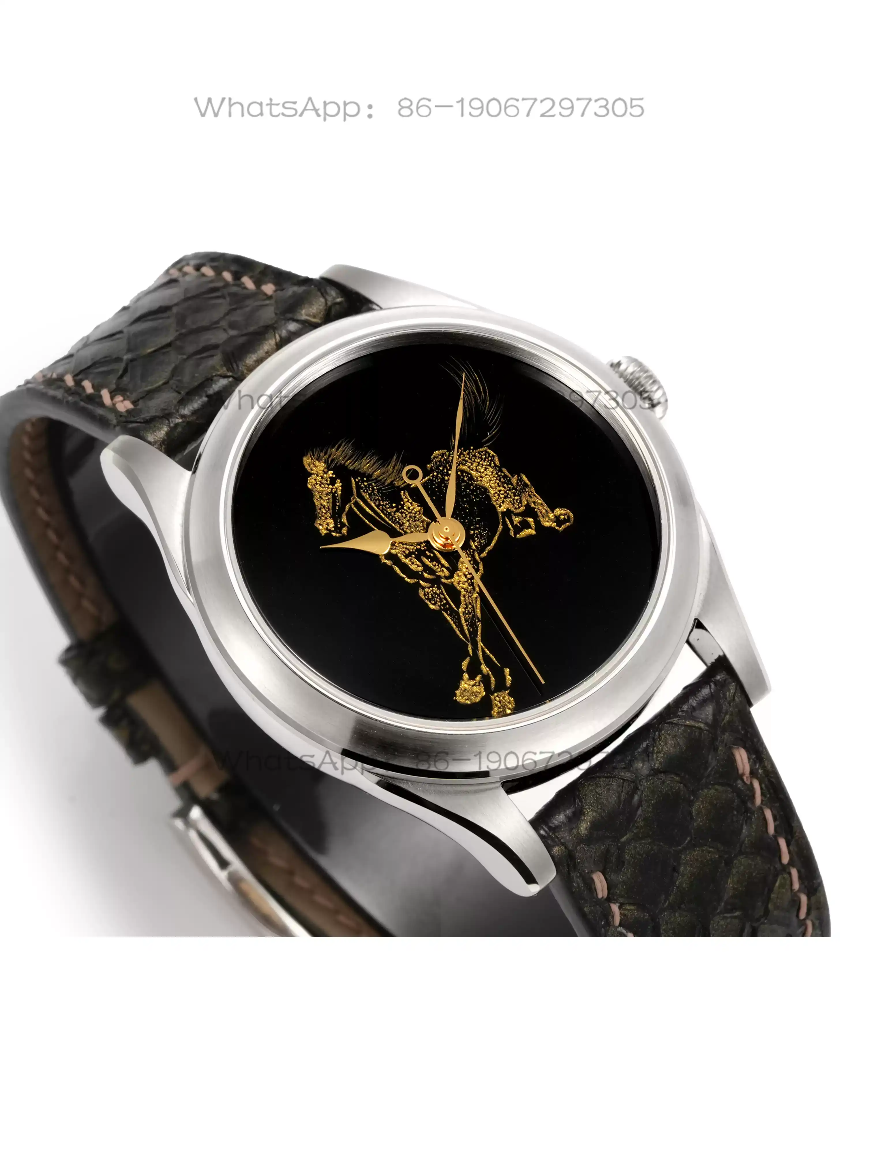 短期間で成功を収める、金工の精巧さを誇る馬年干支機械式腕時計 - Zodiac Luxury Watch のレビューと価格