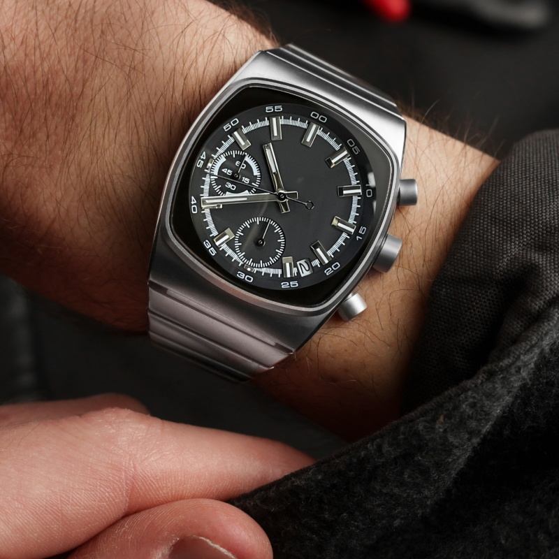 CILOAスクエアスポーツウォッチメンズ高級ギフトライトラグ - Luxury Watch Trends 2025 のレビューと価格