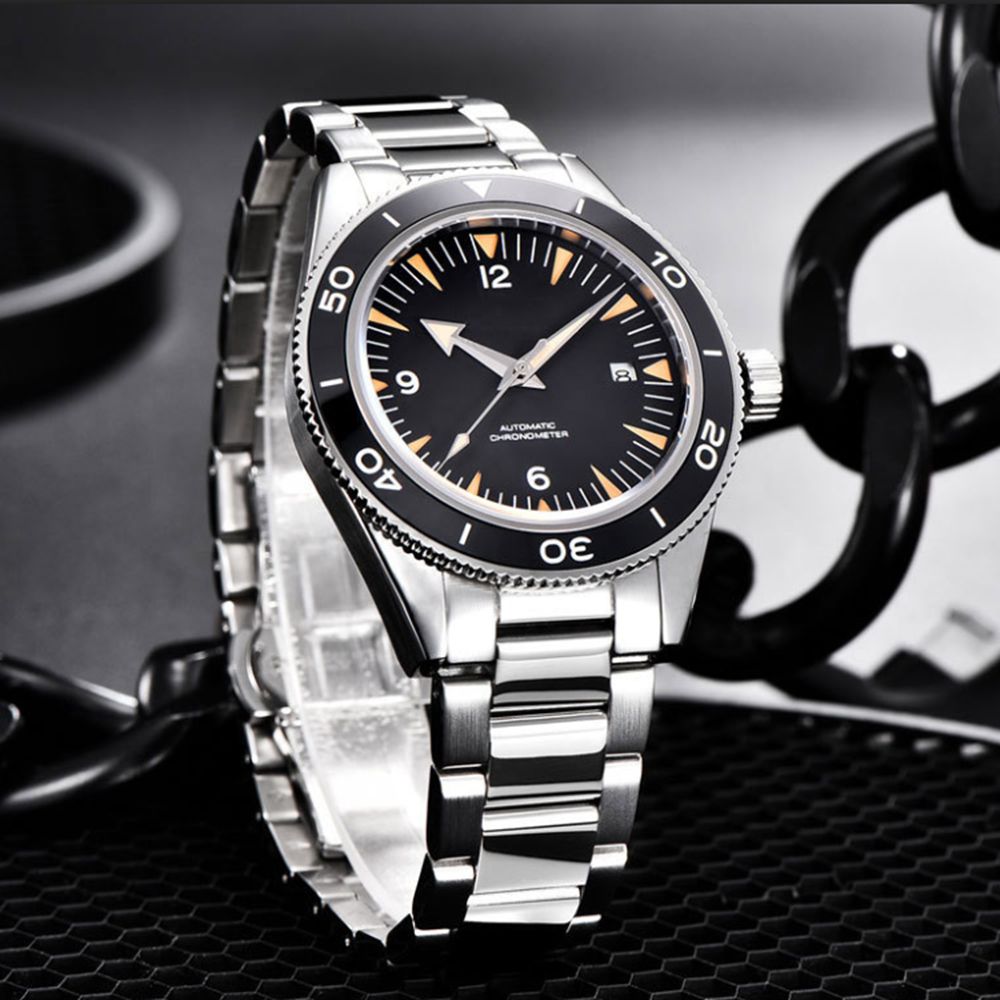 カスタムロゴ NH35 ムーブメント腕時計 10bars メ - Luxury Watch Safe のレビューと価格