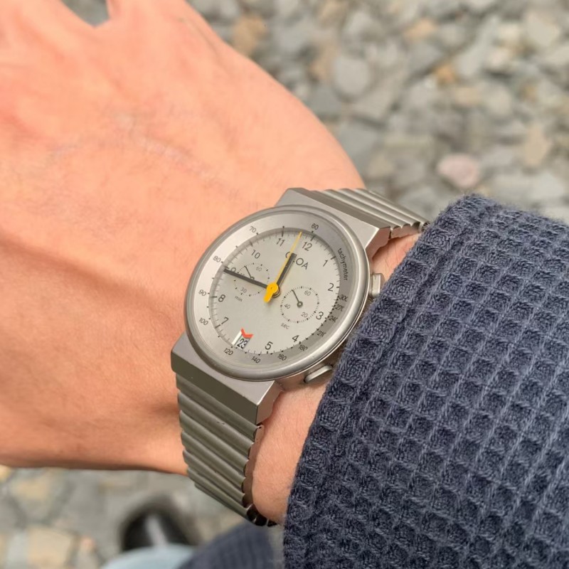 CILOAシルバーラウンドウォッチメンズ高級ブランド正規品2 - Luxury Watch Trends 2025 のレビューと価格