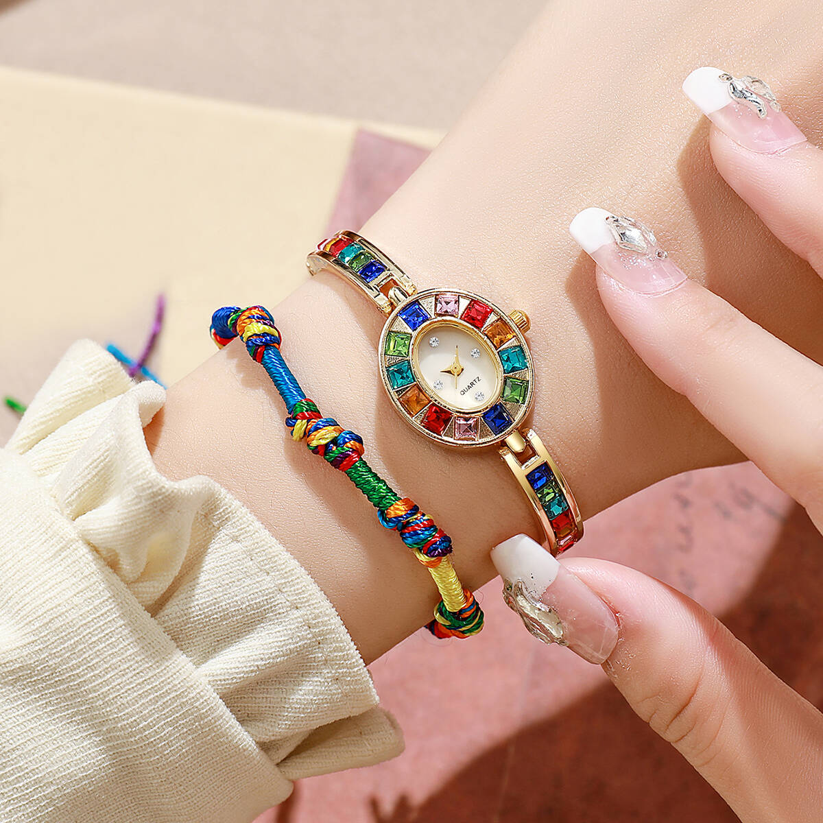 2 ピース/セット高級ラインストーン女性用腕時計ファッション - Luxury Watch Travel Case のレビューと価格
