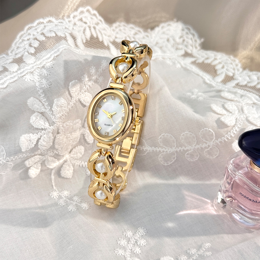 エレガントな楕円形のヴィンテージ風高級感あふれるレディースク - Luxury Watch Vintage のレビューと価格