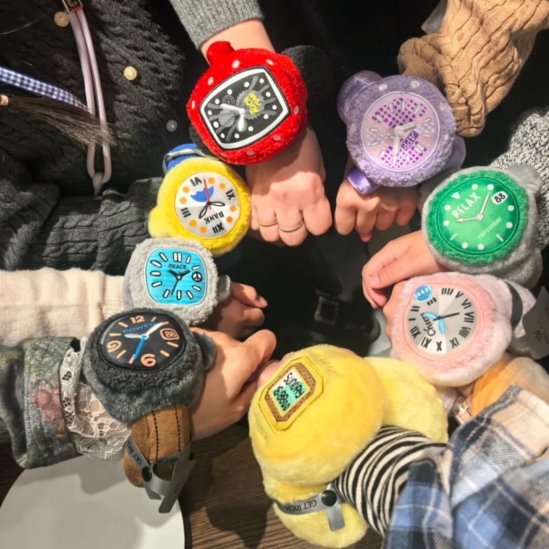 【在庫あり】本物のポップサンデーリラックスプラッシュウォッチ - Luxury Watch Safe のレビューと価格