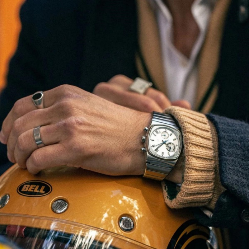 CILOAシルバースクエアスポーツウォッチメンズ高級ブランド - Luxury Watch Trends 2025 のレビューと価格
